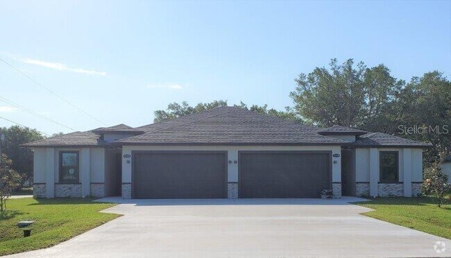 Building Photo - 1212 San Cristobal Ave Rental