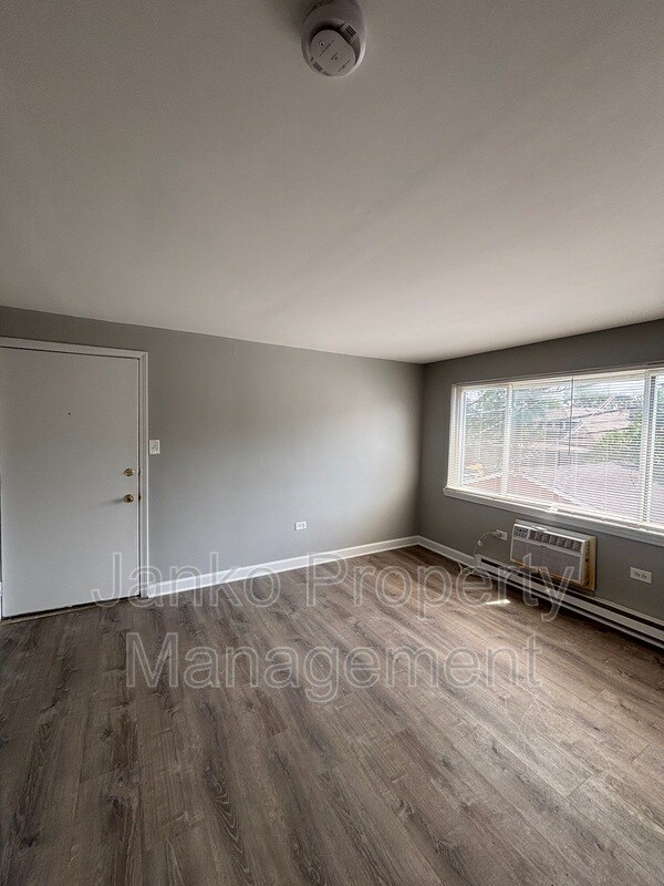 Photo - 2123 W 119th St