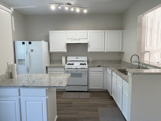 Building Photo - 13082 Region Trace Rental