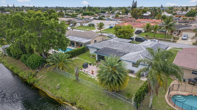 Photo - 6661 NW 23rd St