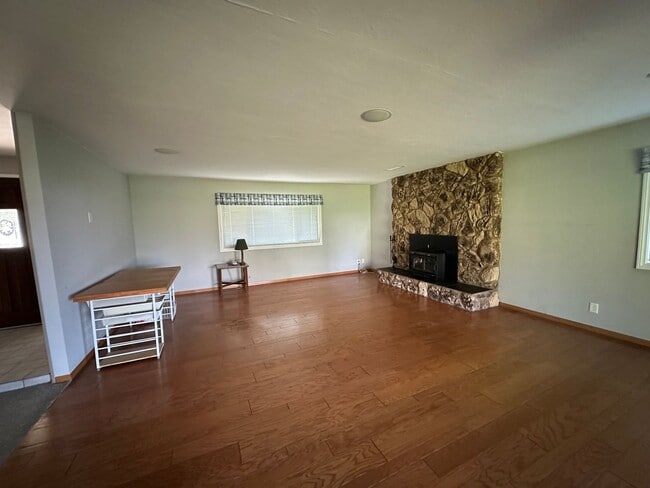 Photo - West-End Ramona 3BR Ranch on 2 Acres – Easy Poway Commute