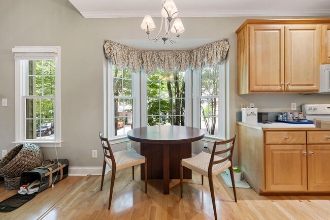 Photo - Available 07/10/26! Lovely 3 bedroom townhome close to the Eno River in Country Club Heights!