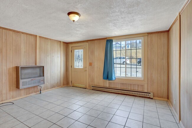 Photo - Downtown Victorian