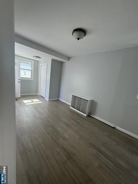 Photo - 29 Kingsland St