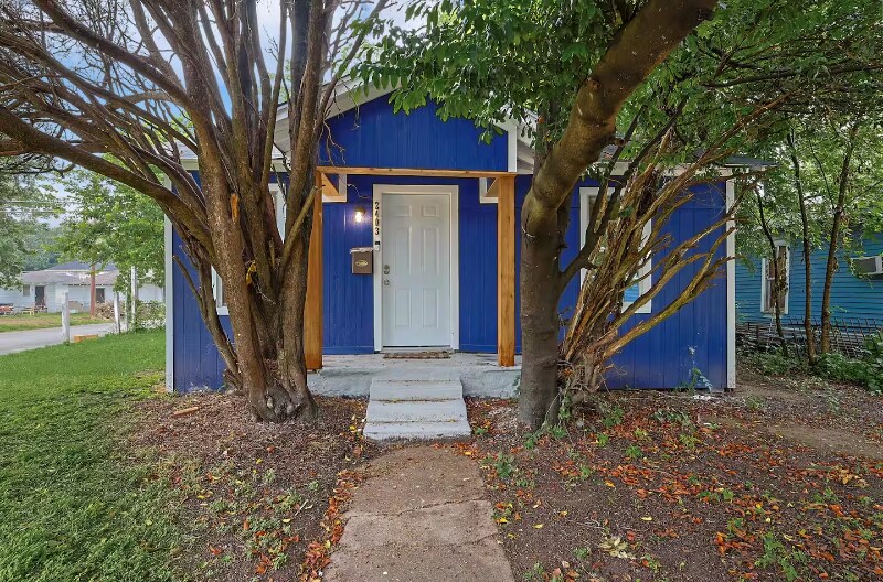 Photo - 2403 Scott St