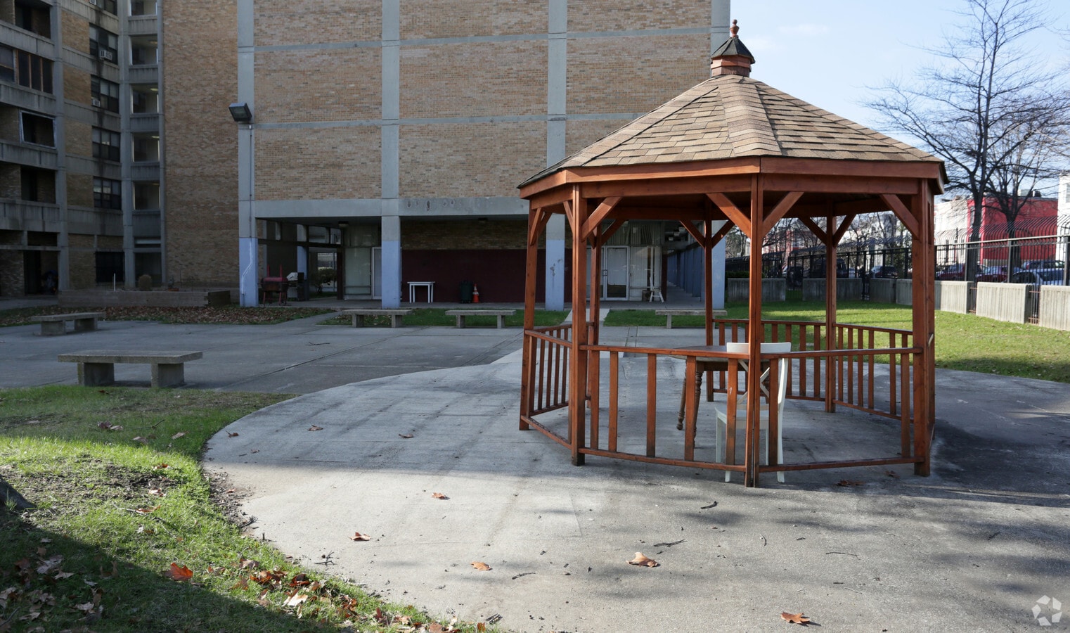 Photo - Potomac Gardens Apartments