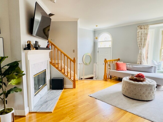 Photo - 3832 Charles Ave