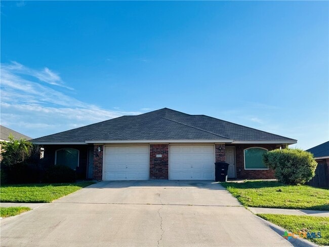 Building Photo - 4509 John David Dr Rental