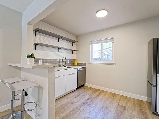 Building Photo - 265-271 N 6th St Rental