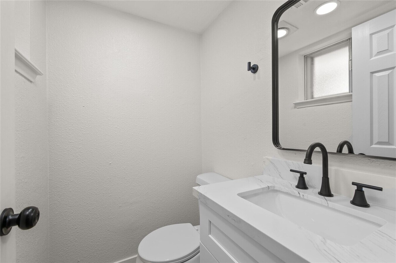 Photo - 1107 Progreso Dr