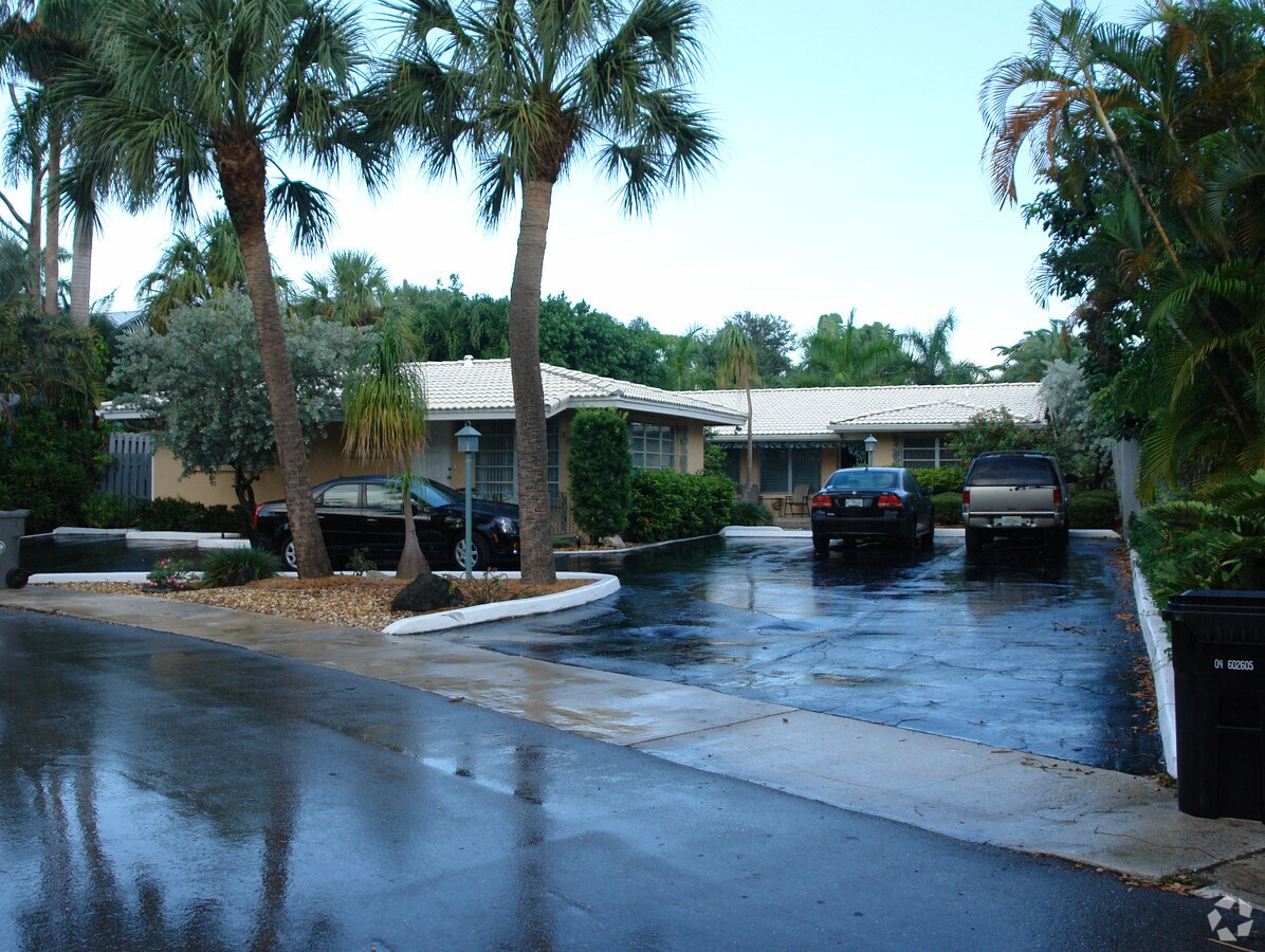 Photo - 1017 SE 2nd St