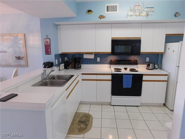 Photo - 4920 Deerfield Way Unit B-102