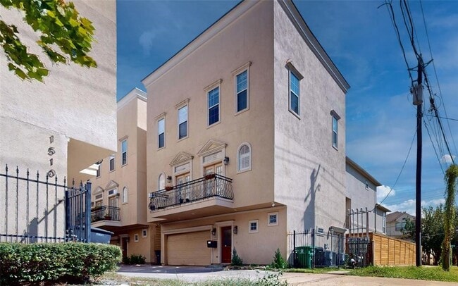 Photo - 1502 Birdsall St