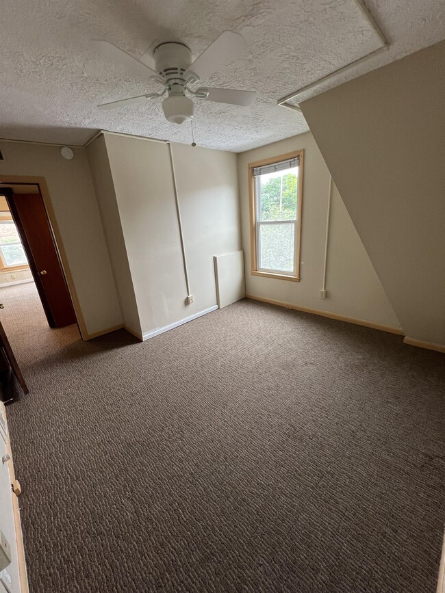 Photo - 917 Linden Grove Ave