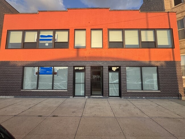 Building Photo - 2109 S Ashland Ave Rental
