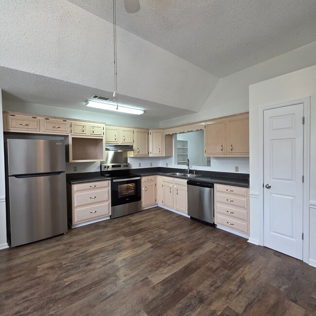 Photo - 130 Paloma Dr
