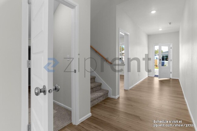 Photo - 4350 Reef Rd SW