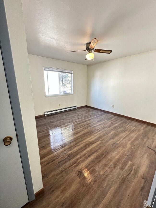 Photo - Eagle Rock Apartments