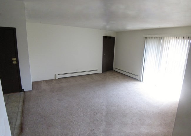 Royal Court Apartments