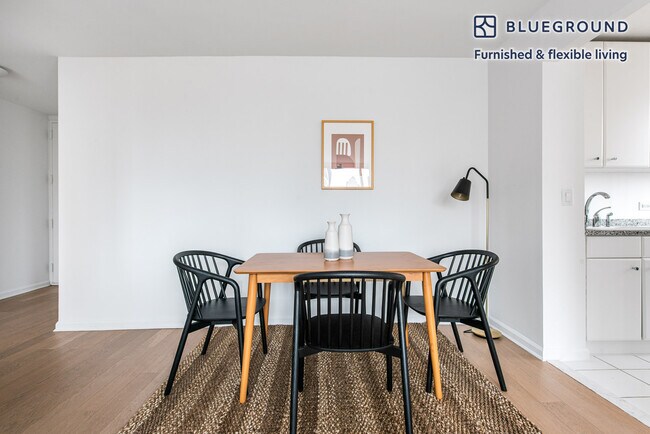 Photo - 400 Chambers St Unit FL21-ID586