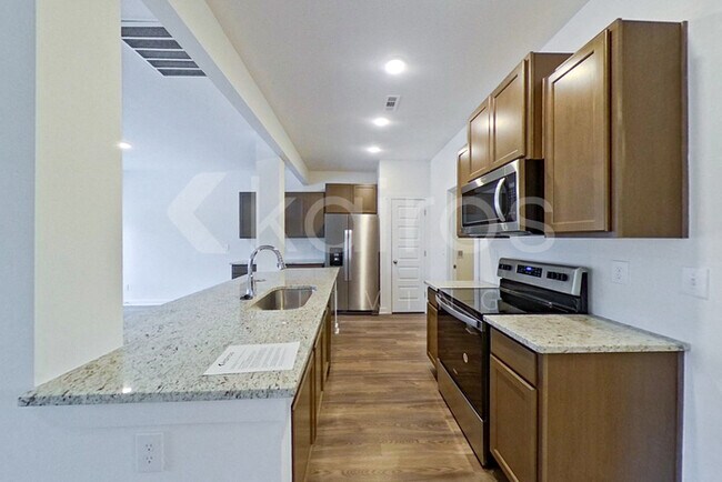 Photo - 6142 Taramore Ln NW