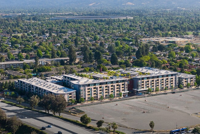 Building Photo - Mylo Santa Clara