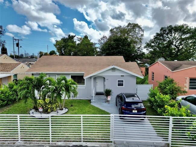 Building Photo - 832 NW 76th St Rental