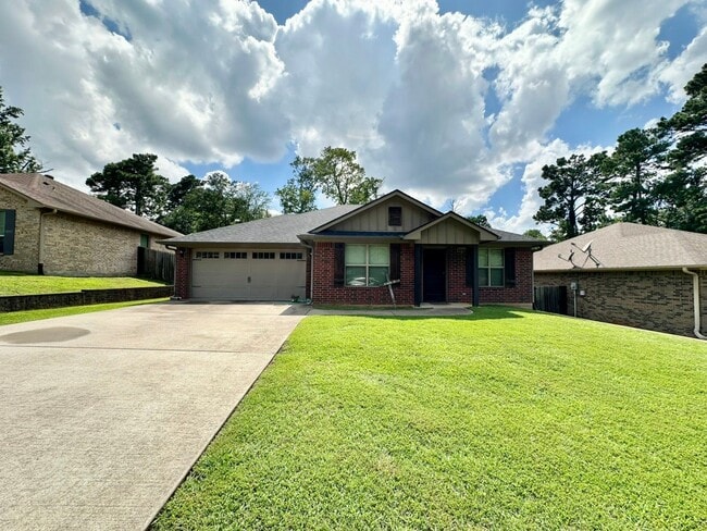 Coming Soon! 3 Bedroom 2 Bath in Tyler! - Coming Soon! 3 Bedroom 2 Bath in Tyler! House