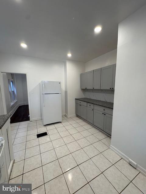 Photo - 19 N 61st St