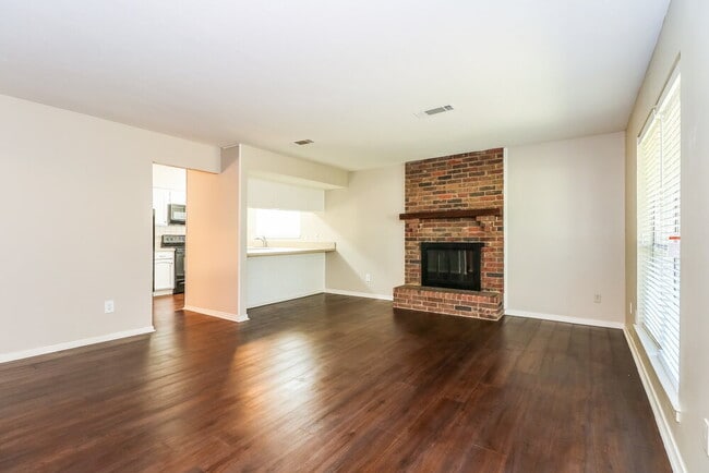 Photo - 1113 Heiden Ct