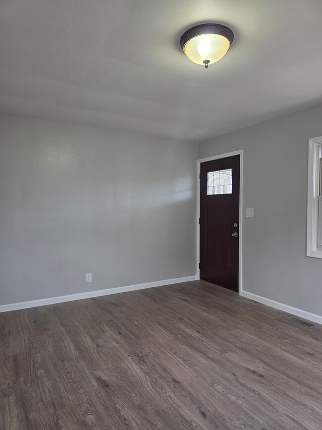 Photo - Updated Three Bedroom in Fostoria