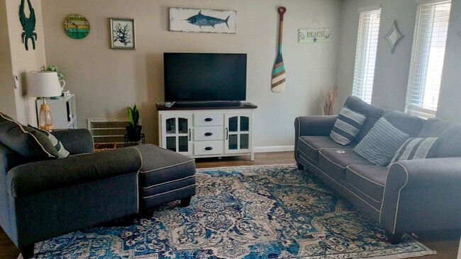 Charming 3BR House in Holiday - Charming 3BR House in Holiday