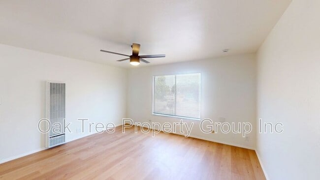 Photo - 1520 Castro St