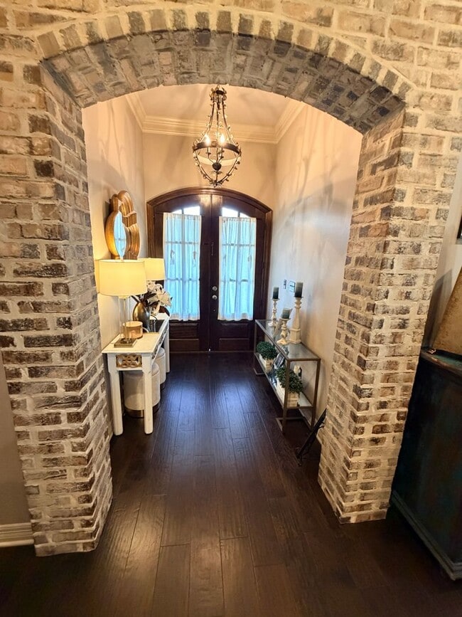 Photo - 4 BEDROOM, 3 BATHROOM IN TIBURON