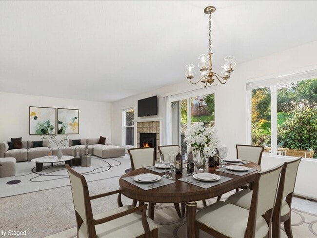 Photo - 1304 Foothill Dr