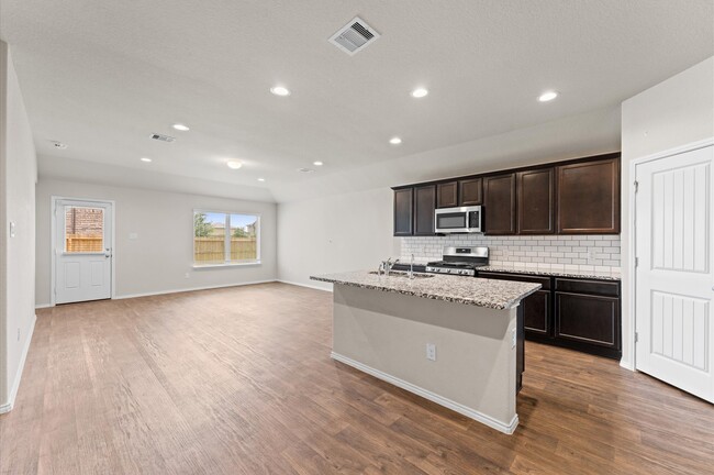 Photo - 919 Bright Lotus Ln