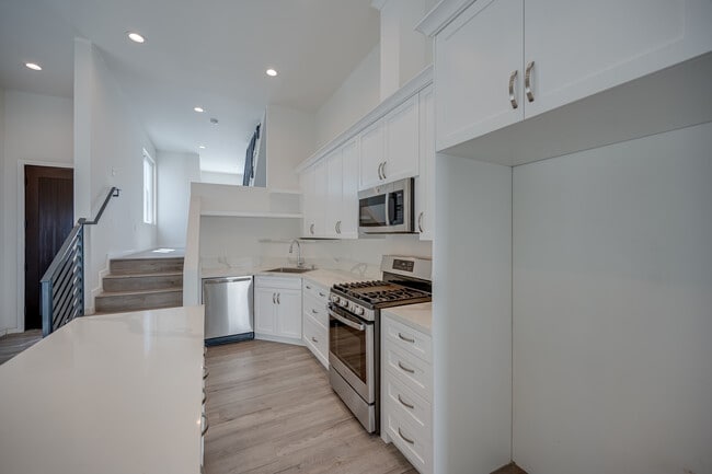 Cocina - 2611 Hyperion Ave