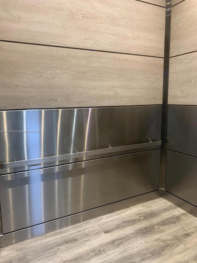 Photo - 8205 Lake Dr Unidad 402