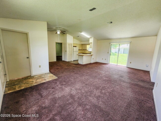 Photo - 821 Hawaii Ave NW