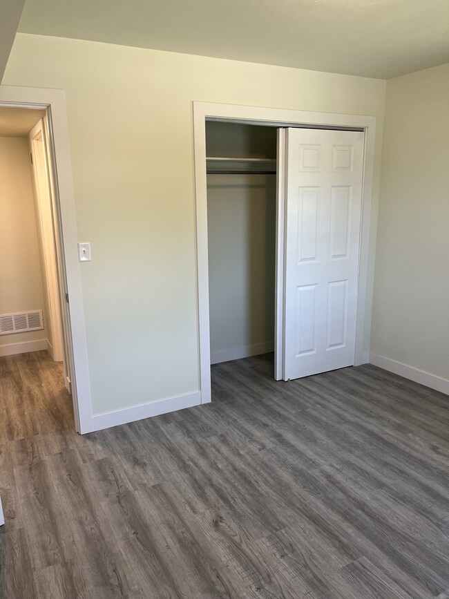 Photo - 108 W South St Unit 4