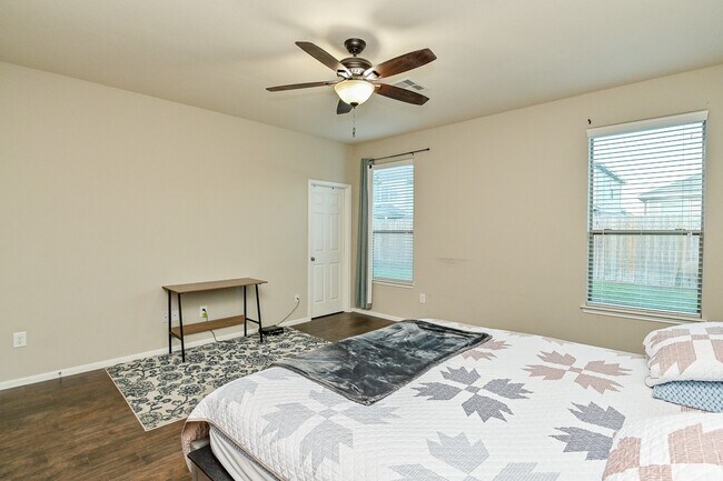 Photo - 15406 Key Crest Ln