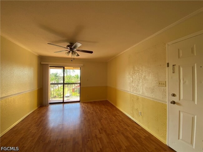 Photo - 2855 Winkler Ave Unit 124