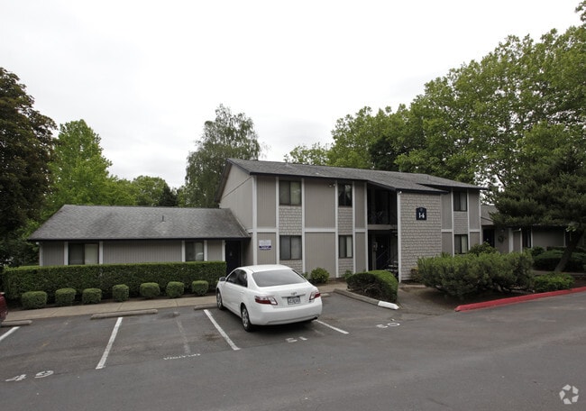 Westwood Green Apartments
