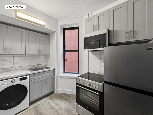 Photo - 500 E 73rd St Apartamento