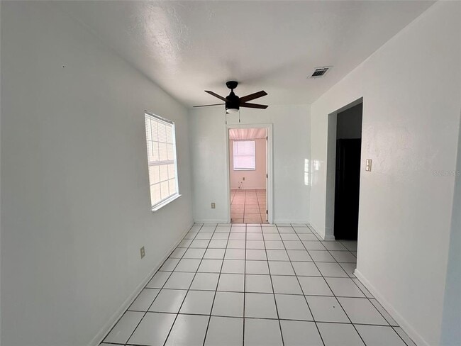 Photo - 6025 Deming Ave