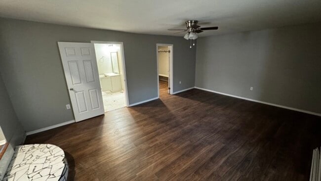 Photo - 967 Maury St