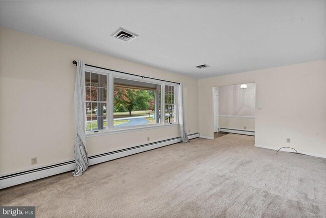 Photo - 21692 Potomac View Dr