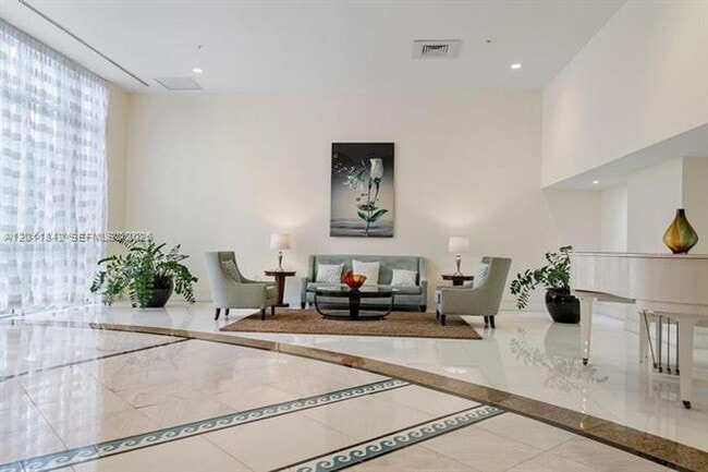 Photo - 6301 Collins Ave Unidad 6301 Collins Ave # 2203