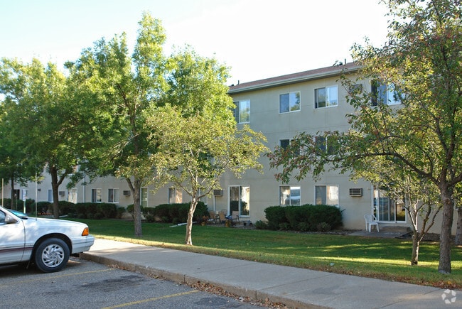 Photo - Brick Pond Apartments