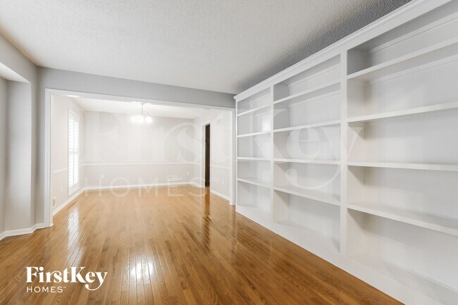 Photo - 1018 SE 4th St